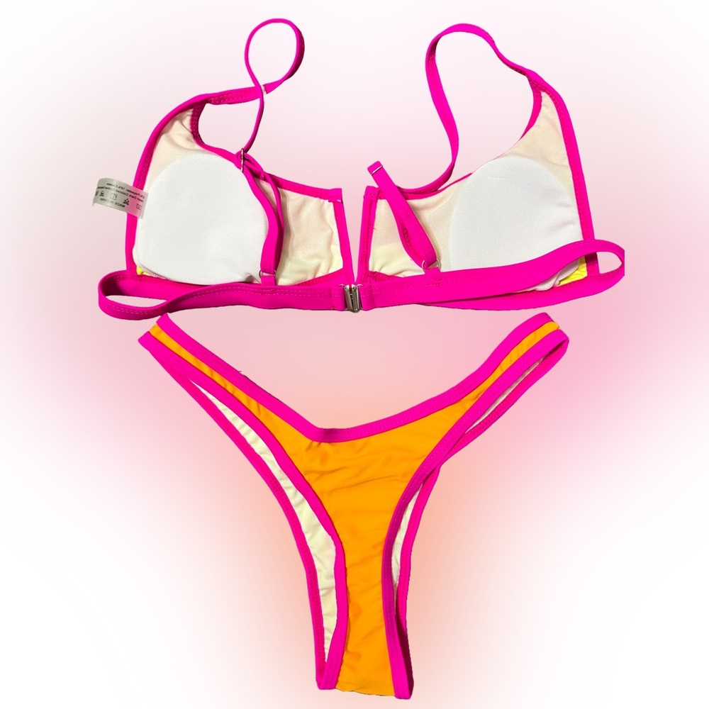 Color Block V Wire Thong Bikini Set - Picture 7 of 9